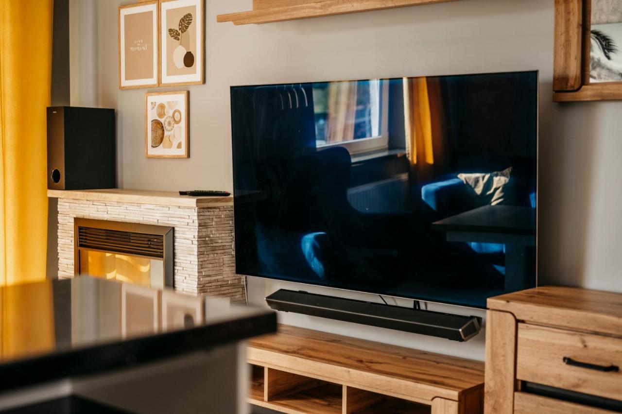 Nocosfera Apartament Stawiszynski Kaliszki Exteriör bild